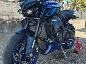 YAMAHA MT10