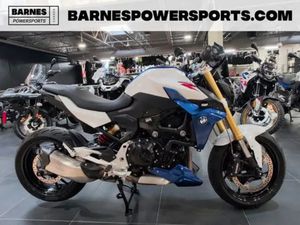 2023 BMW F 900 R SPORT