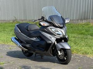 SUZUKI BURGMANN 650 EXECUTIVE TOP ZUSTAND SEHR GEPFLEGT