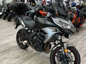 KAWASAKI VERSYS 650 GRAND TOURER 2023 - REPRISE POSSIBLE