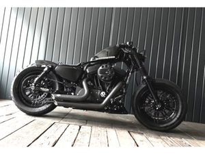 HARLEY SPORTSTER 48 FORTYEIGHT DARK BOBBER 1096 KM!