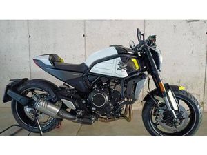 VENDO CFMOTO 700CL-X SPORT (2022 - 25) USATA A MONGUZZO (CODICE 9824587) - MOTO.IT