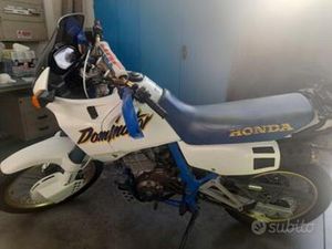 HONDA NX 650 DOMINATOR - 1989