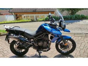 TRIUMPH TIGER 800 XRX