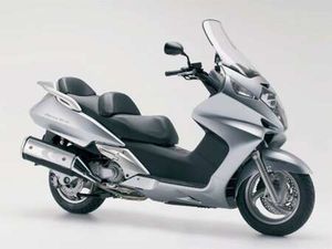 HONDA SILVER WING ARGENTO