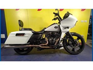 VENDO HARLEY-DAVIDSON 1690 ROAD GLIDE (2007 - 12) USATA A BUSTO ARSIZIO (CODICE 9825048) - MOTO.IT