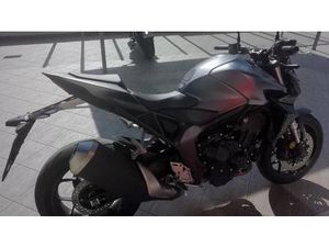 VENDO HONDA CB 1000 HORNET (2025) USATA A PESCARA (CODICE 9824912) - MOTO.IT