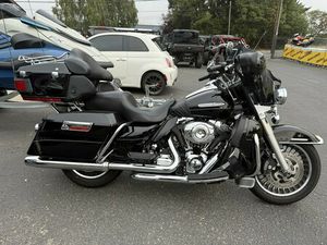 2011 HARLEY-DAVIDSON TOURING FLHTK - ELECTRA GLIDE ULTRA LIMITED