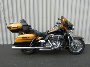 2015 CVO® LIMITED