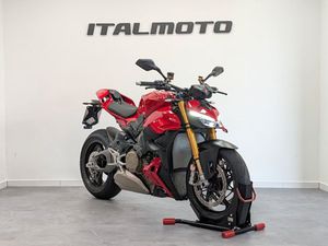 DUCATI STREETFIGHTER V4 S