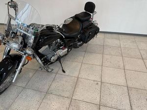 HONDA SHADOW VT750C – CHOPPER / CRUISER