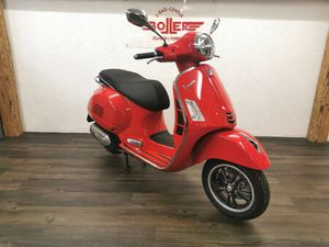 PIAGGIO VESPA GTS 125, SCOOTER, MODÈLE DÉMO, CHF 4'490.-