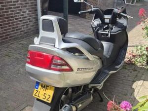SUZUKI BURGMAN 400CC 2002 — MOTOREN | SUZUKI — MARKTPLAATS