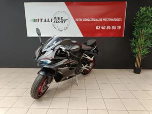 QJ MOTOR SRK 921 RR 2025