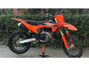 VENDO KTM 450 SX-F (2025) USATA A CASALGRASSO (CODICE 9826169) - MOTO.IT