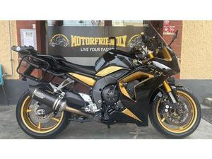 VENDO YAMAHA FZ1 FAZER ABS (2006 - 16) USATA A VAL DELLA TORRE (CODICE 9826420) - MOTO.IT
