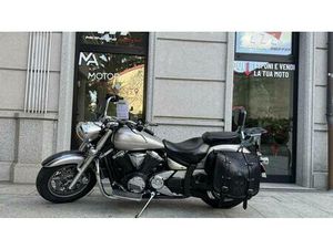 VENDO YAMAHA XVS 1300 A CFD (2014 - 16) USATA A SARONNO (CODICE 9826426) - MOTO.IT