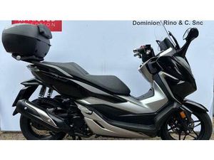 VENDO HONDA FORZA 300 ABS (2018 - 20) USATA A OLGIATE COMASCO (CODICE 9825764) - MOTO.IT