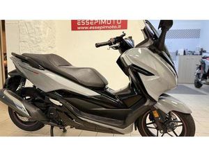 VENDO HONDA FORZA 300 LIMITED EDITION ABS (2020) USATA A BARLASSINA (CODICE 9826414) - MOTO.IT