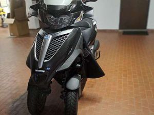 PIAGGIO MP3 YOURBAN 300 BLU/AZZURRO