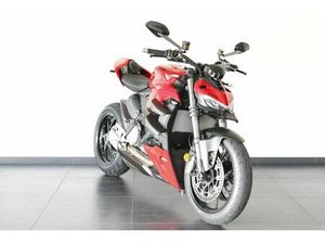 DUCATI STREETFIGHTER V2