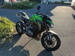 KAWAZAKI Z900 FULL