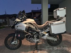 MULTISTRADA 1260 ENDURO
