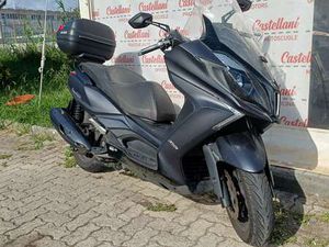 KYMCO DOWNTOWN 350I KYMCO DOWNTOWM 350 ANNO 2017 37.500KM NERO