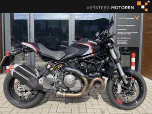 DUCATI MONSTER 821 STEALTH NL MOTOR # DEALERONDERHOUDEN ZWART