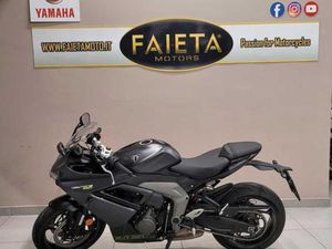 VENDO TRIUMPH DAYTONA 660 (2024 - 25) USATA A ROMA (CODICE 9826933) - MOTO.IT