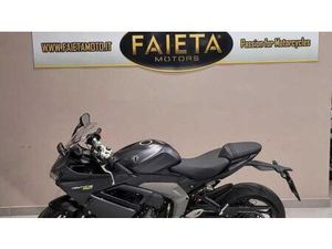VENDO TRIUMPH DAYTONA 660 (2024 - 25) USATA A ROMA (CODICE 9826933) - MOTO.IT