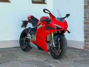 DUCATI PANIGALE V4S