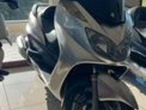 YAMAHA MAJESTY 400 2005