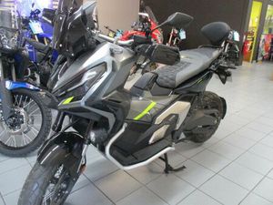 HONDA X-ADV 2024 750 CM3 | SCOOTER | 5 600 KM | GRIS | 02200 SOISSONS