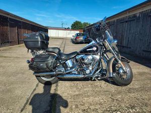 HARLEY-DAVIDSON HERITAGE SOFTAIL CLASSIC