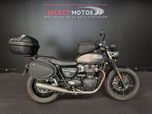TRIUMPH STREET TWIN 900