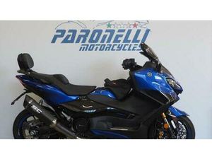 VENDO YAMAHA T-MAX 560 (2022 - 24) USATA A GAVIRATE (CODICE 9827053) - MOTO.IT