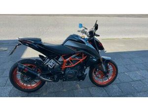 KTM DUKE 390