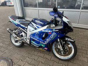 SUZUKI GSX-R 750