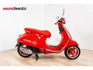 VESPA PRIMAVERA 125 RED - 2024