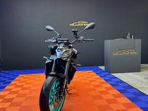 YAMAHA MT-09 Y-AMT 900 CC 120 CV