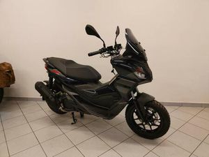 VENDO APRILIA SR GT 200 (2025) NUOVA A CAVOUR (CODICE 9826561) - MOTO.IT