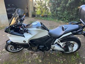 HONDA VFR 1200 F