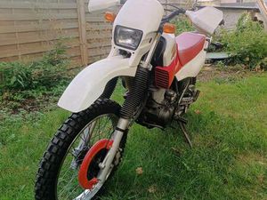 YAMAHA XT 600E TÜV NEU