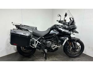 TRIUMPH TIGER 900 GT PRO