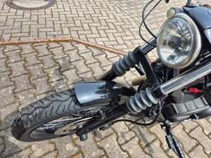 HARLEY-DAVIDSON SPORTSTER 1200 NIGHTSTER