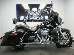 2011 HARLEY-DAVIDSON® FLHTC - ELECTRA GLIDE® CLASSIC
