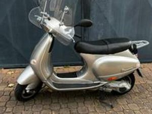 VESPA 150 ET4