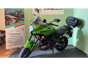 VENDO KAWASAKI VERSYS 650 (2010 - 13) USATA A BIANDRONNO (CODICE 9827474) - MOTO.IT