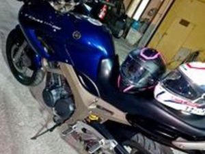 YAMAHA TDM 900 - 2004